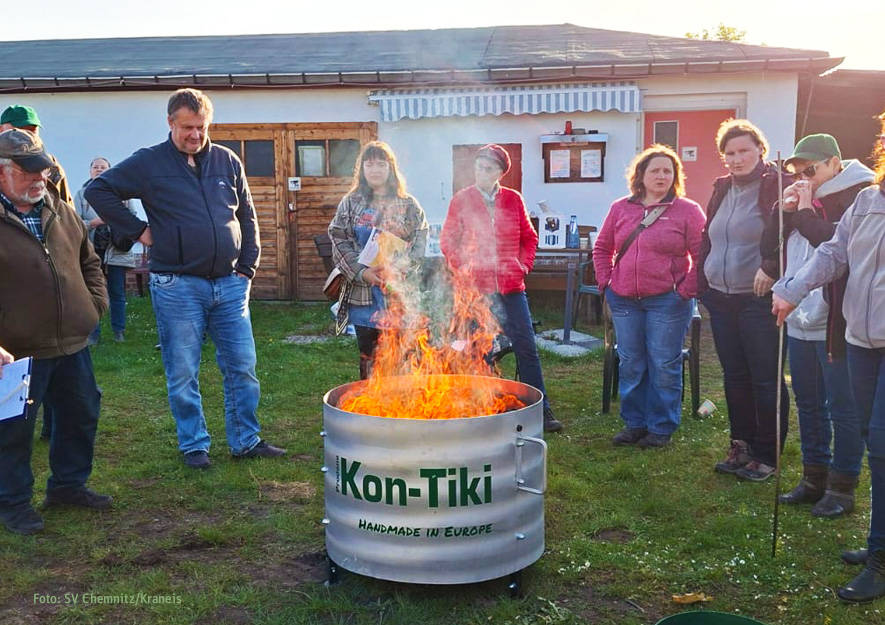 Kon-Tiki Schulung für Pflanzenkohle Kleingärtner