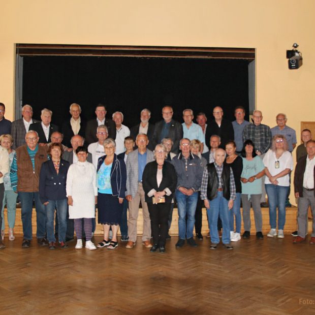 Gemeinsames Erinnerungsfoto zum 35. Geburtstag des LSK